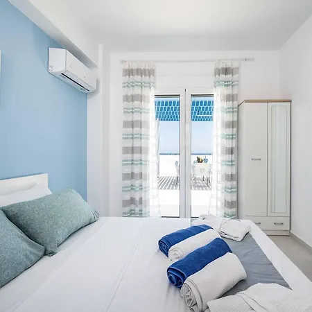 Xenos Cerulean Villa Tigaki
